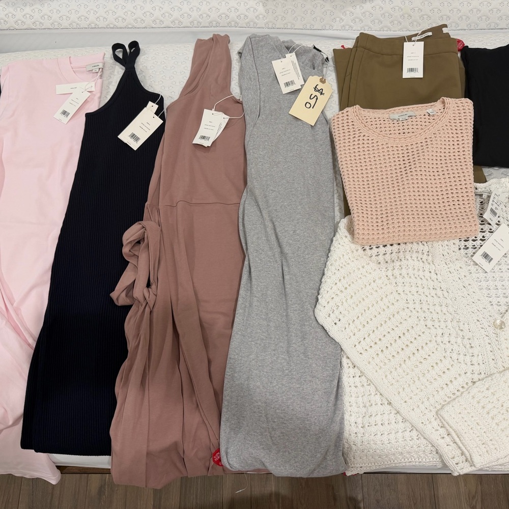 Lot of Vince Clothing Sz L